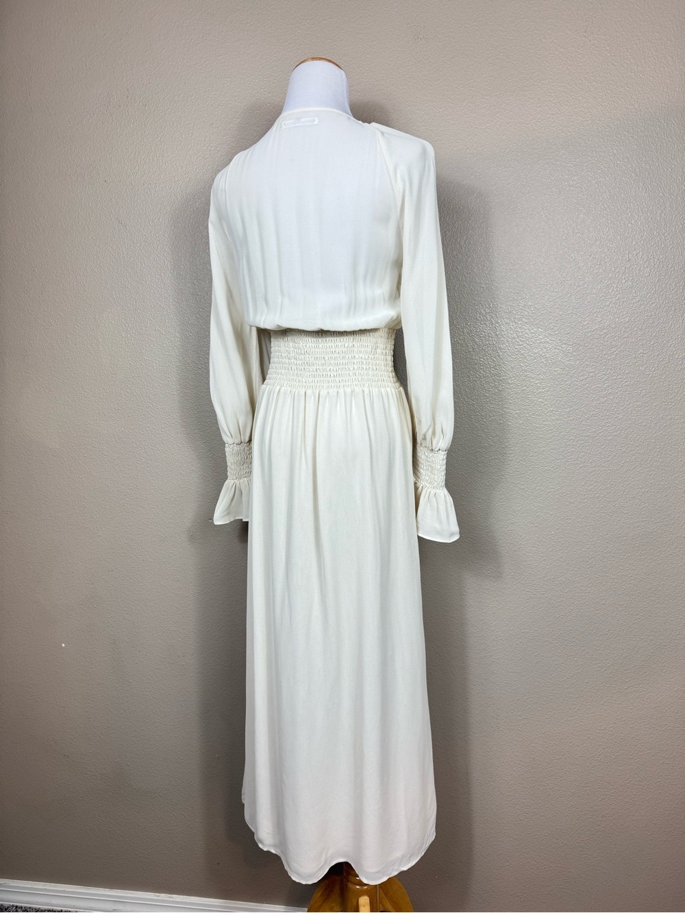 NWT Reformation Fia Midi Dress Smocked Waist Summery Cream White Size‎ 0 C - Picture 3 of 15